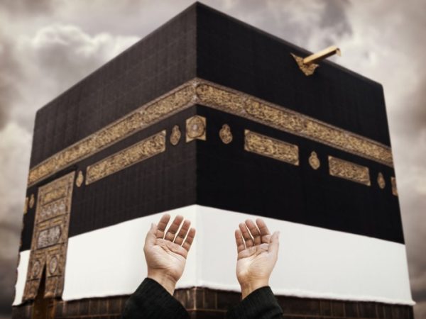 Kisah Burung Ababil: Menghancurkan Pasukan Abrahah