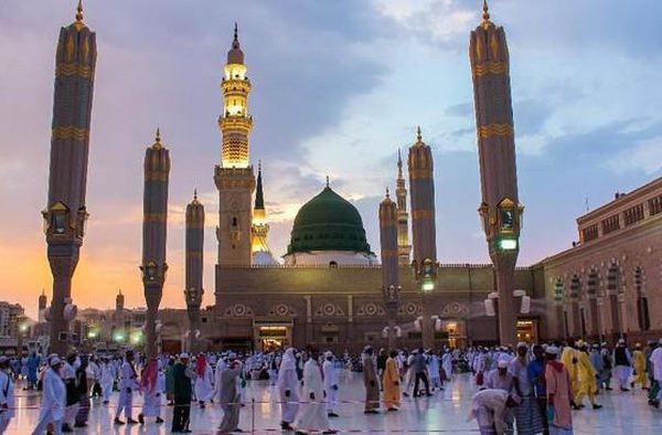 Menyelami Kemewahan Masjid Nabawi yang Mengagumkan